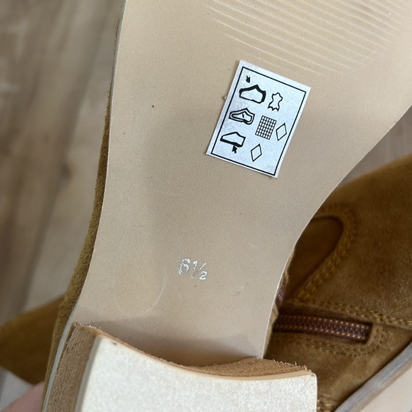 Crevo Leather Ankle Booties in Chestnut - Size 6.5 - Picture 8 of 9